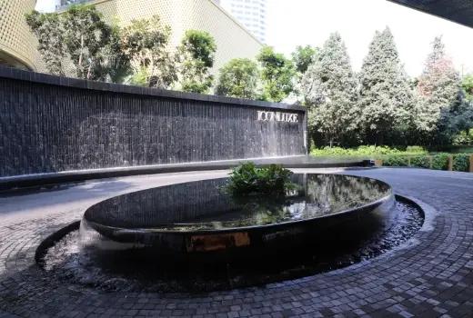 Fountain, Waterfall, and Water Features